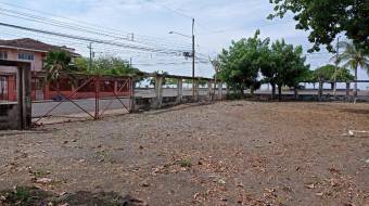 VENTA Lote frente al mar, Paseo de los Turistas, Puntarenas