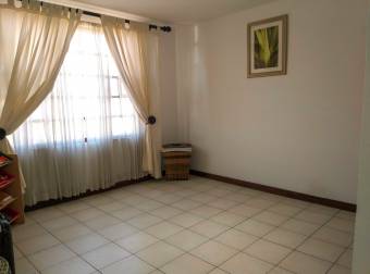 VENTA DE CASA EN CONDOMINIO TOTALMENTE AMUEBLADA, HEREDIA