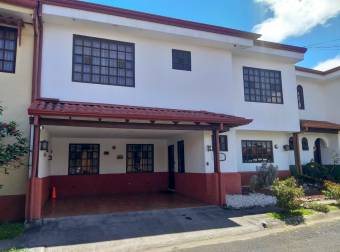 VENTA DE CASA EN CONDOMINIO TOTALMENTE AMUEBLADA, HEREDIA