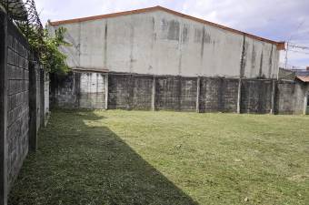 VENTA DE TERRENO CON USO DE SUELO COMERCIAL, DESAMPARADOS