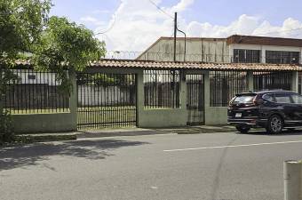 VENTA DE TERRENO CON USO DE SUELO COMERCIAL, DESAMPARADOS