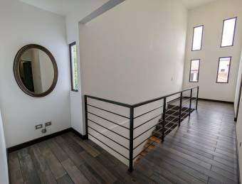 Espectacular Casa en HESantoDomingo en Venta. CG-23-3212