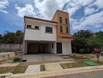 Espectacular Casa en HESantoDomingo en Venta. CG-23-3212