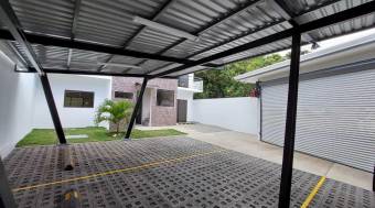 Excelente Edificio con 3 Apartamentos de Lujo en MonteOcaSanRafael en Venta. CG-23-1036, ₡ 204,000,000, 6, San José, Montes de Oca