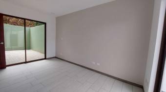 Excelente Edificio con 3 Apartamentos de Lujo en MonteOcaSanRafael en Venta. CG-23-1036, ₡ 204,000,000, 6, San José, Montes de Oca