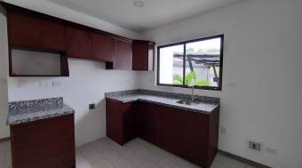 Excelente Edificio con 3 Apartamentos de Lujo en MonteOcaSanRafael en Venta. CG-23-1036, ₡ 204,000,000, 6, San José, Montes de Oca