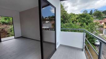 Excelente Edificio con 3 Apartamentos de Lujo en MonteOcaSanRafael en Venta. CG-23-1036, ₡ 204,000,000, 6, San José, Montes de Oca