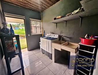 CASA EN VENTA DE CUATRO DORMITORIOS.  GRECIA, ALAJUELA #20308lm