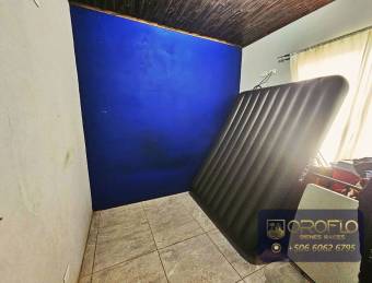 HOUSE FOR SALE FOUR BEDROOMS. GRECIA, ALAJUELA #20308lm