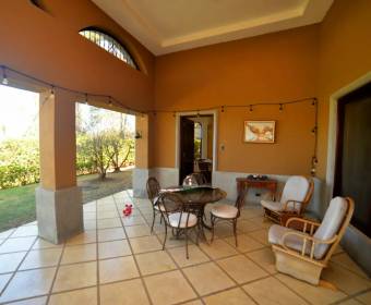 House for sale in Hacienda Los Reyes City