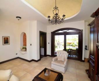 House for sale in Hacienda Los Reyes City