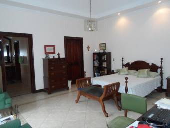 MLS-24-1726 VENTA HERMOSA CASA SAN VICENTE MORAVIA 