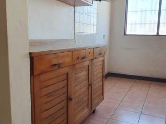 Se vende casa de 2 niveles en San Sebastián de San José 24-1422