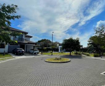 Lot for sale in condominium in Rio Oro Santa Ana