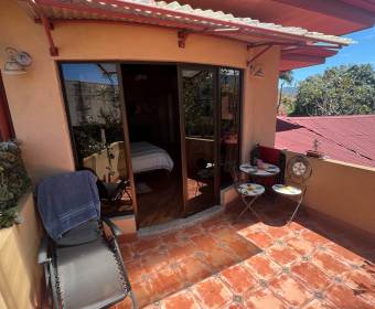 Casa a la venta en Santa Ana