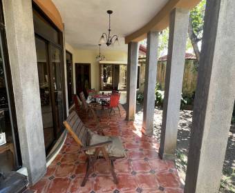 Casa a la venta en Santa Ana