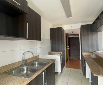 Apartamento a la venta en Barreal de Heredia