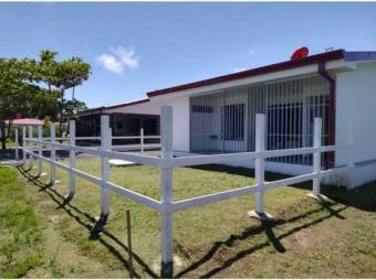 VENTA DE CASA AMUEBLADA, PUNTARENAS, PARRITA