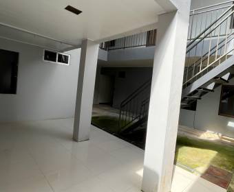 House for sale in San Ramón, Alajuela. Bank foreclosed property.