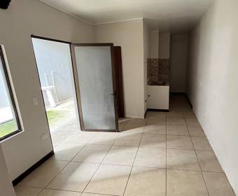 House for sale in San Ramón, Alajuela. Bank foreclosed property.