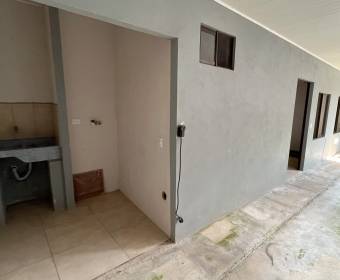 House for sale in San Ramón, Alajuela. Bank foreclosed property.