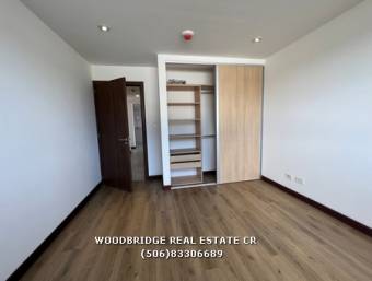 Escazu apartamento alquiler $2.000 o venta $320.000