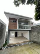 Casa nueva para estrenar en Costa Rica ,cerca de la ciudad y montaña a la vez. 