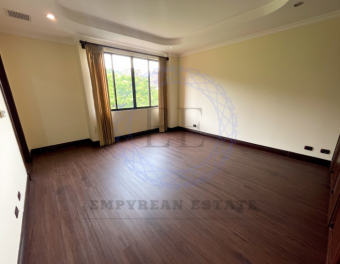 VENTA APARTAMENTO ESCAZU