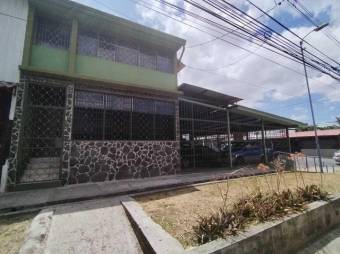 Se vende espaciosa casa de 2 plantas en hatillo de San José 24-1587 