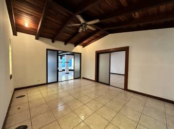 VENTA DE CASA Y TERRENO EN BARRIO DENT, 1.337.65 m2