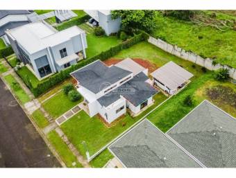 Casa en una planta La Garita Alajuela