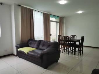 Se vende moderno apartamento para inversión en condominio de Hatillo en San José 23-2372