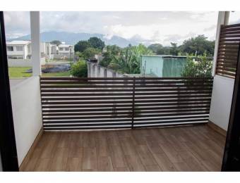 Se vende casa Condominio Hacienda El Coyol Alajuela