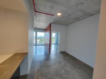 Se vende moderno apartamento en la Torre ICONNIA de Mata Redonda 24-791