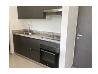 Se vende apartamento en torre San Pablo de Heredia