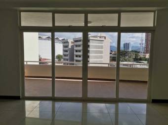 Se alquila moderno y espacioso apartamento en condominio de Mata Redonda 24-1684