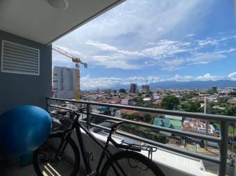 Se alquila moderno y espacioso apartamento en condominio de Catedral en San José 24-1725