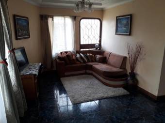 Se vende propiedad con casa y 1 apartamento en Alajuela 23-1502