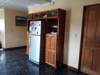 Se vende propiedad con casa y 1 apartamento en Alajuela 23-1502