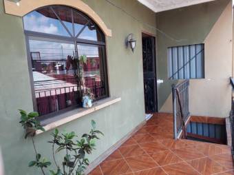 Se vende propiedad con casa y 1 apartamento en Alajuela 23-1502