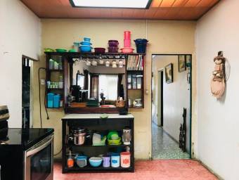 Venta de Casa en Centro, Heredia. RAH 24-1827