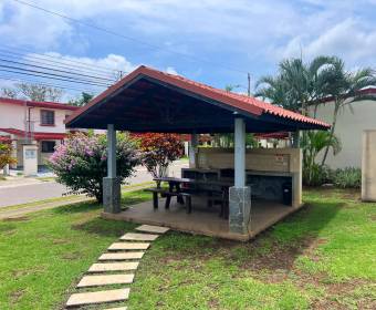 2 bedroom house for sale in a gated community in La Guacima.