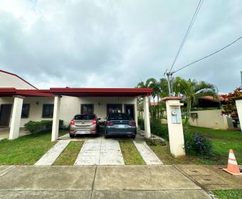 2 bedroom house for sale in a gated community in La Guacima.