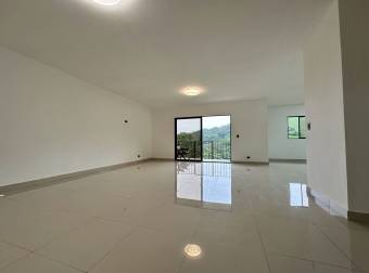 VENTA DE CASA EN CUIDAD COLÓN, VISTAS ESPECTACULARES.