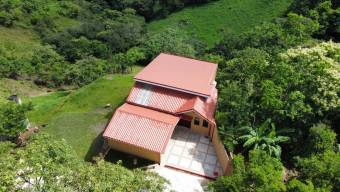 HOUSE FOR SALE IN CUIDAD COLÓN, SPECTACULAR VIEWS.