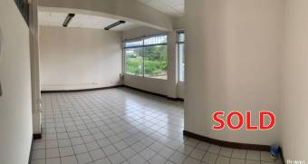 Alquiler Local / Oficina Belén Centro 200.000  (OF-906)