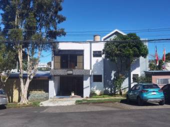 Se vende amplio local para inversión en Zapote de San José 23-1125, $ 290,000, 4, San José, San José