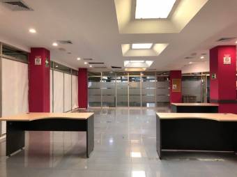 Se vende amplio local comercial en Merced de San José 23-1419, $ 320,752, San José, San José