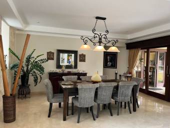 MLS-25-1923 LS VENTA HERMOSA CASA SANTA ANA SAN JOSE MLS-25-1923 LS VENTA HERMOSA CASA SANTA ANA SAN JOSE