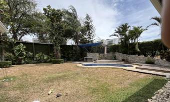 MLS-25-1923 LS VENTA HERMOSA CASA SANTA ANA SAN JOSE MLS-25-1923 LS VENTA HERMOSA CASA SANTA ANA SAN JOSE